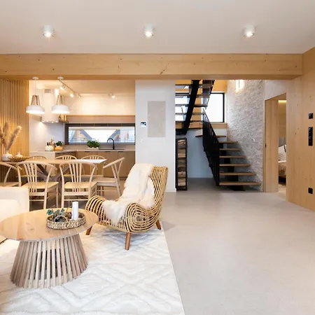 Stylchyn Park - Czorsztyn Exclusive - By Upstairs *