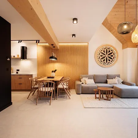 Stylchyn Park - Czorsztyn Exclusive - By Upstairs Apartament Kluszkowce