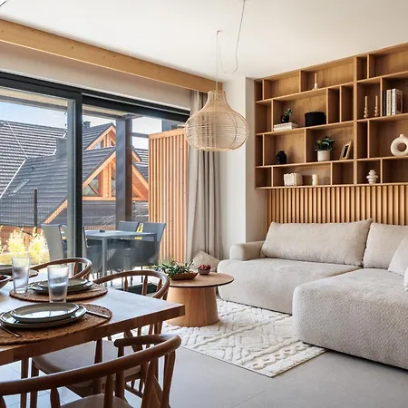 Stylchyn Park - Czorsztyn Exclusive - By Upstairs Apartament *